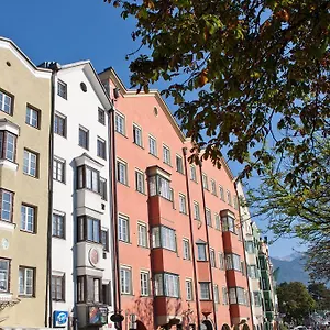  Apartment Maximilian In Old Town Österreich