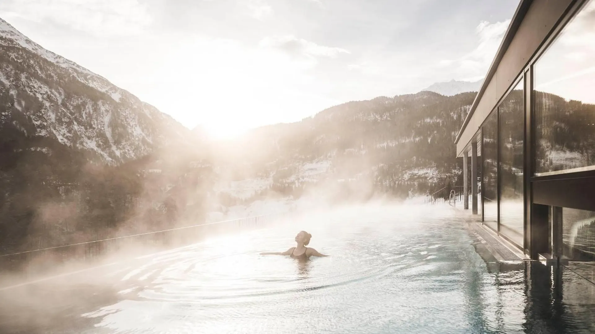 Hotel Alphof Sölden 4*,