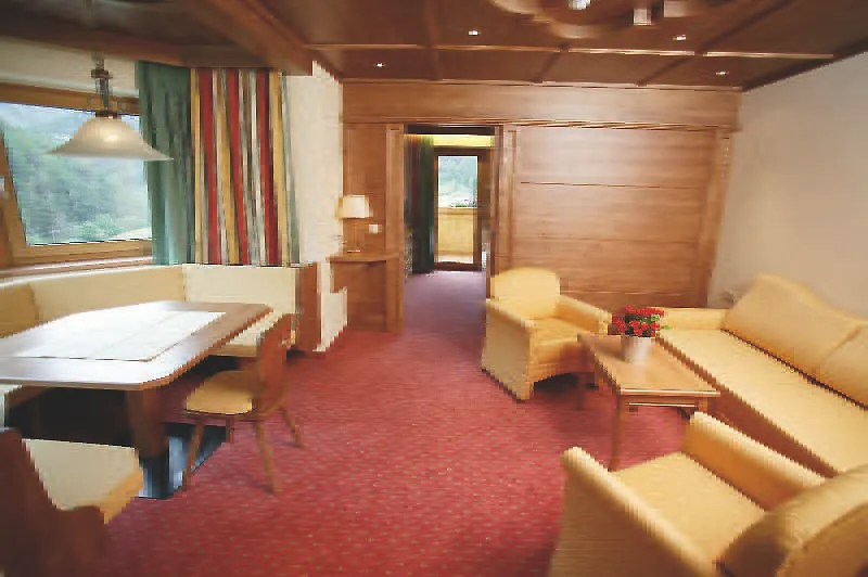 Hotel Alphof Sölden 4*,